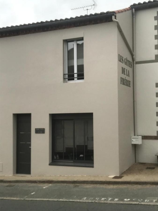 Les Gites De La Frerie La Gaubretiere ภายนอก รูปภาพ